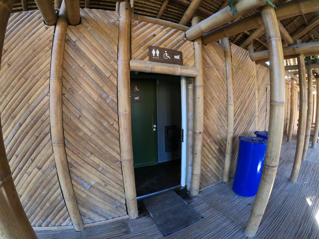 Photo de Toilet Kabini Lodge à Mechelen