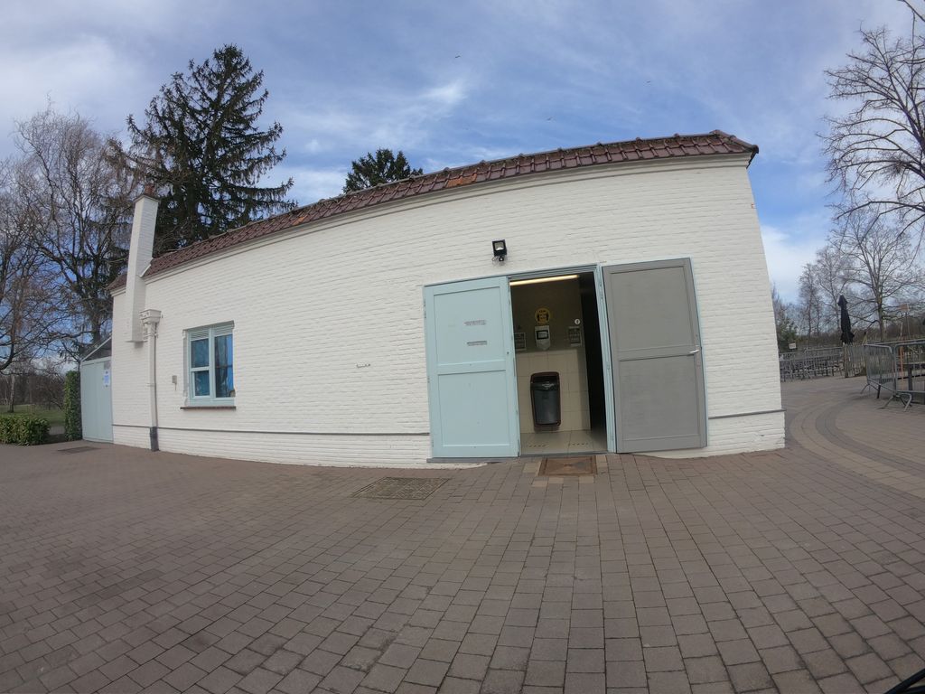 Foto bij Openbaar toilet Trianondreef / Molenheidebaan in Zemst